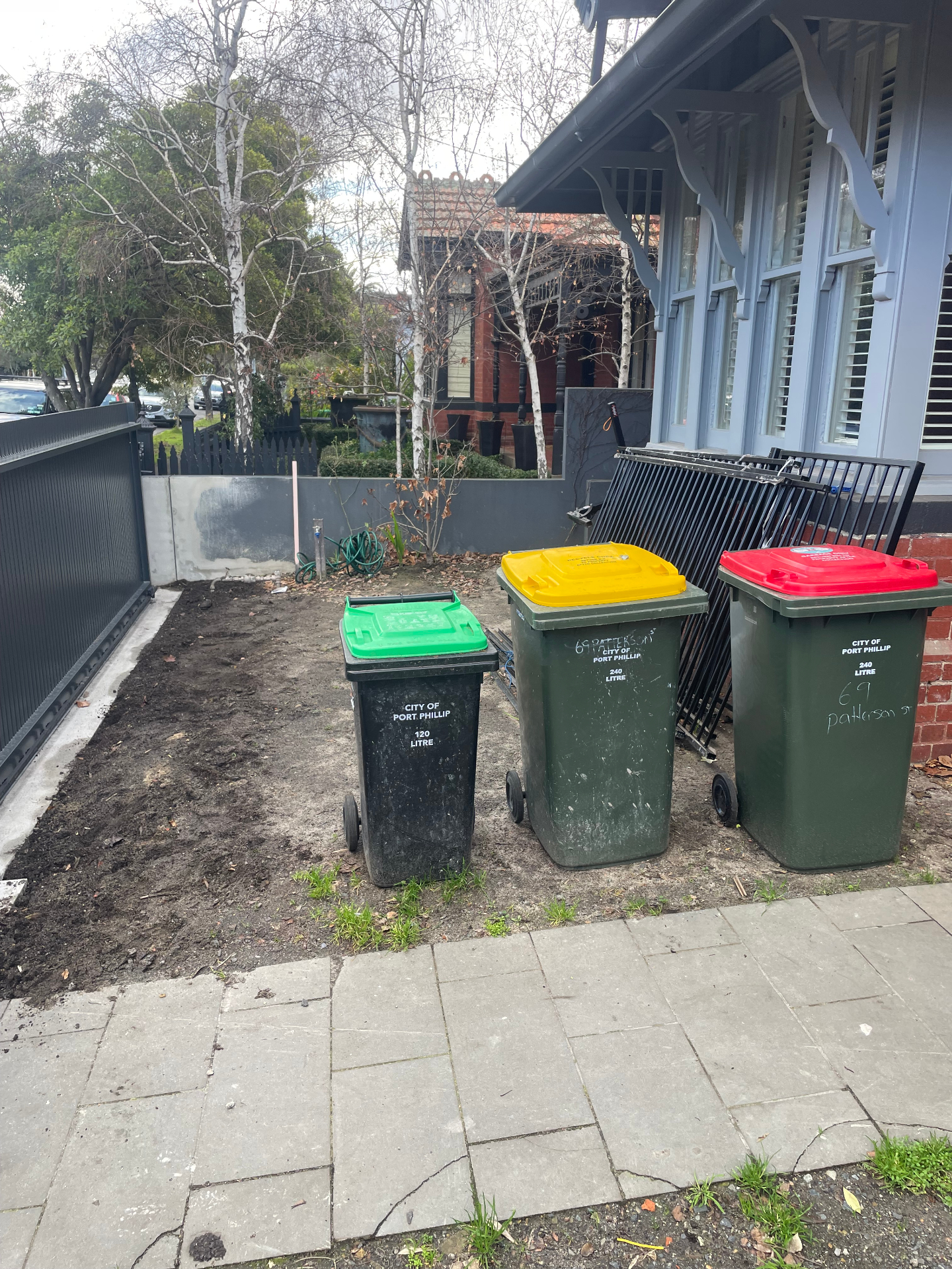 Patterson St Front Garden — before